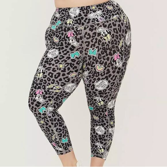 Torrid Plus Size 3 Disney Leopard Minnie Mouse Active Gym Crop Pants Leggings 3X - Picture 1 of 3